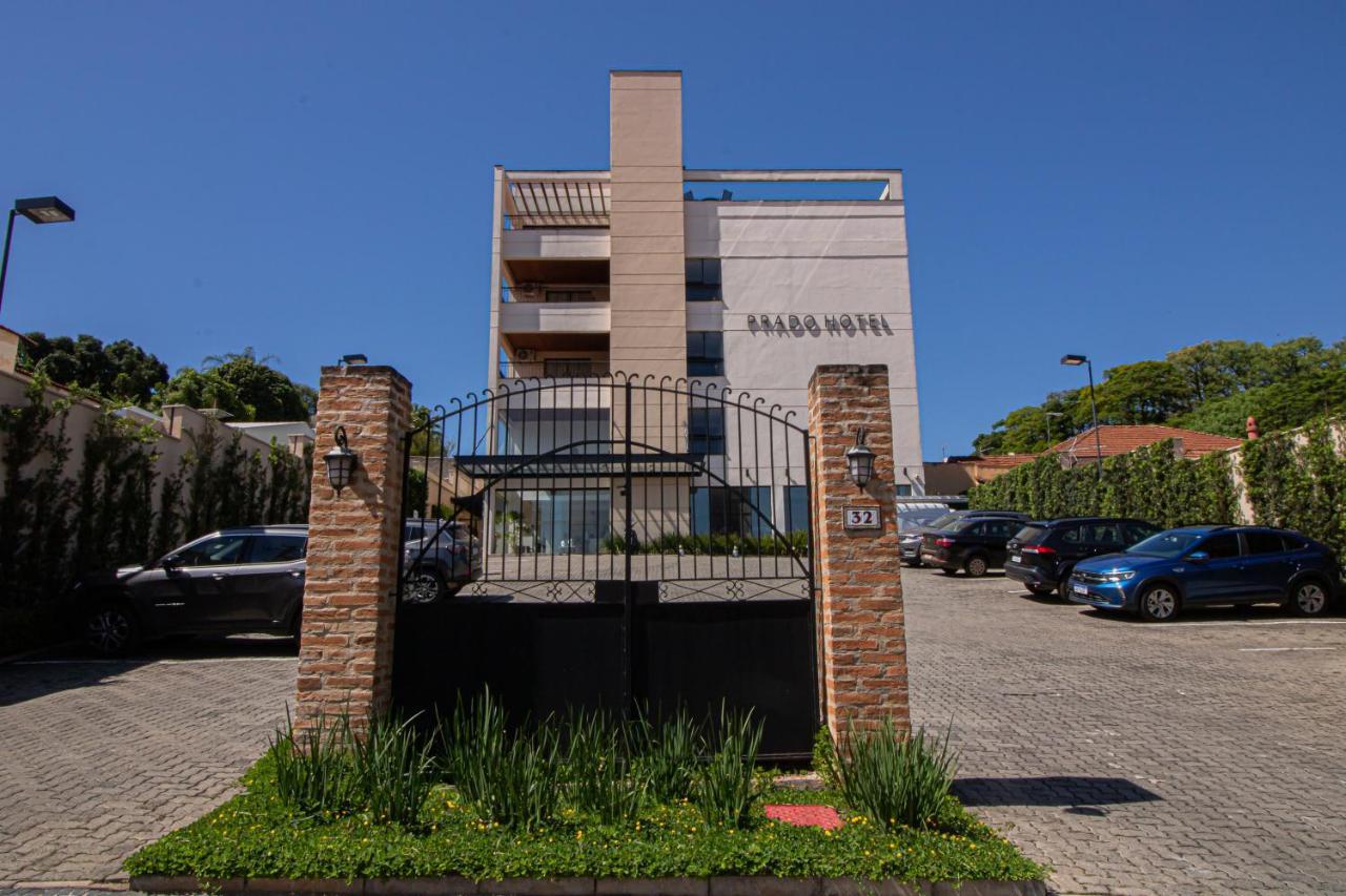 Prado Hotel 암파로 외부 사진